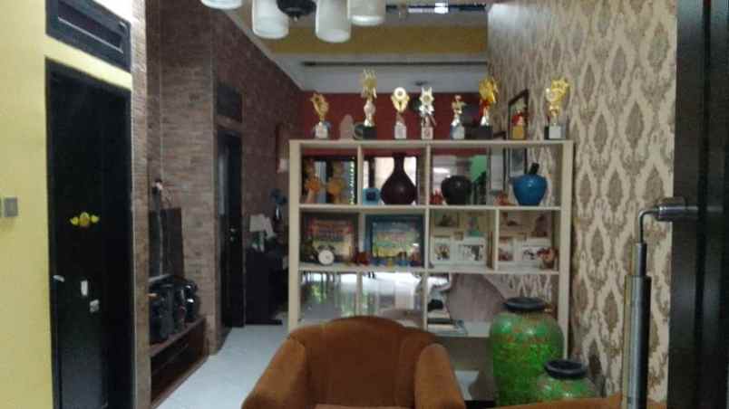 dijual rumah perumnas 1 kranji