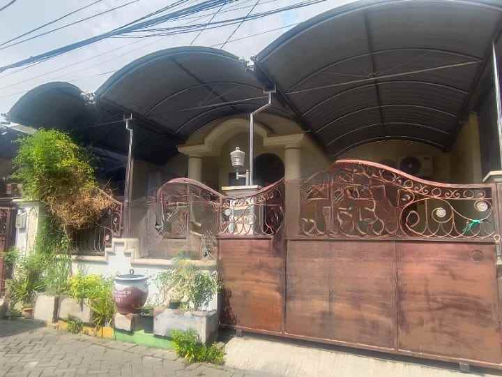 dijual rumah ploso timur