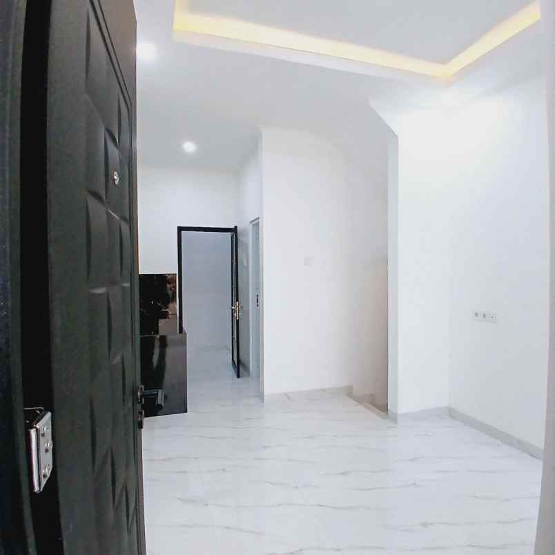 dijual rumah pondok terong cipayung depok