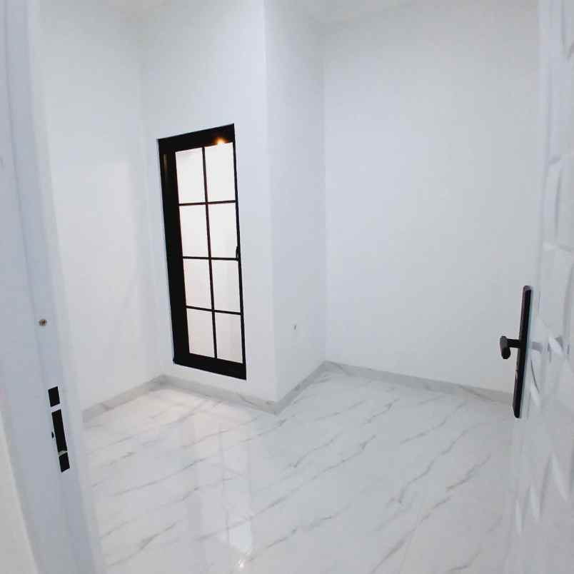 dijual rumah pondok terong cipayung depok