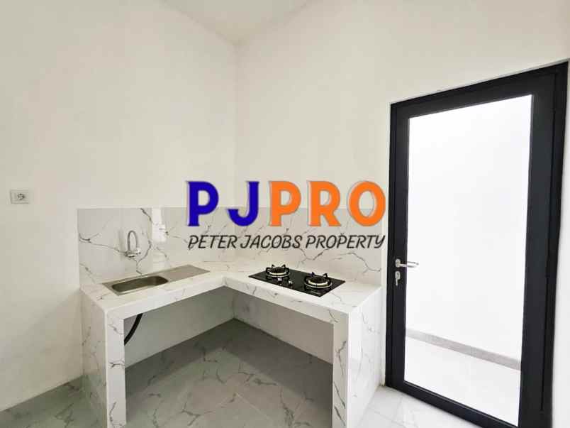 dijual rumah pondok ungu permai