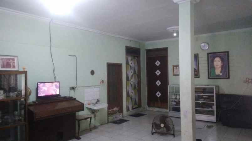 dijual rumah prapen