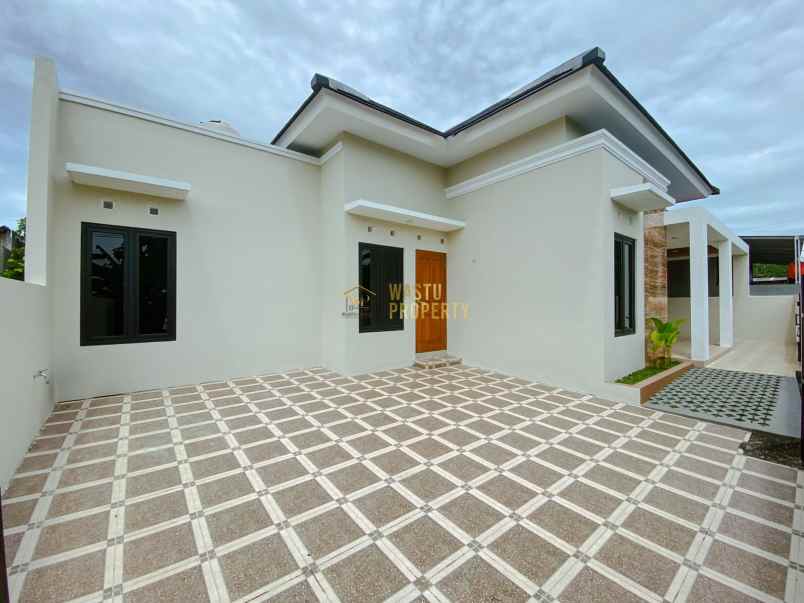 dijual rumah purwomartani