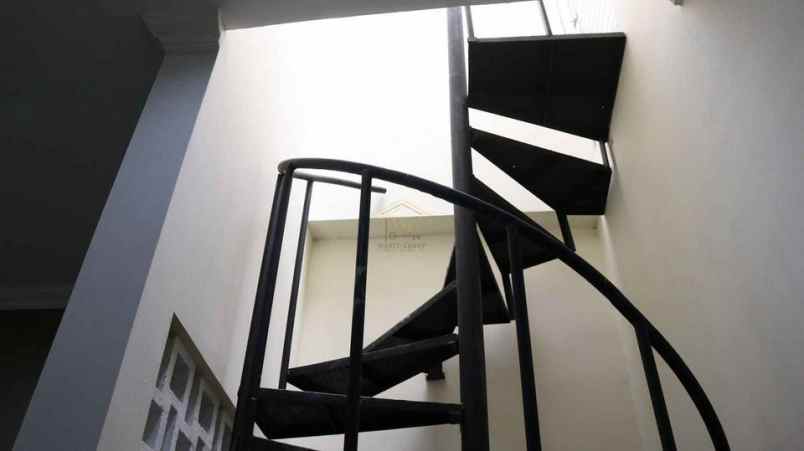 dijual rumah purwomartani kalasan