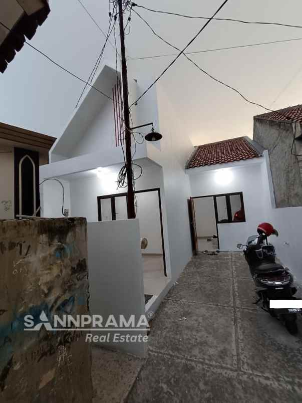 dijual rumah rangkapan jaya