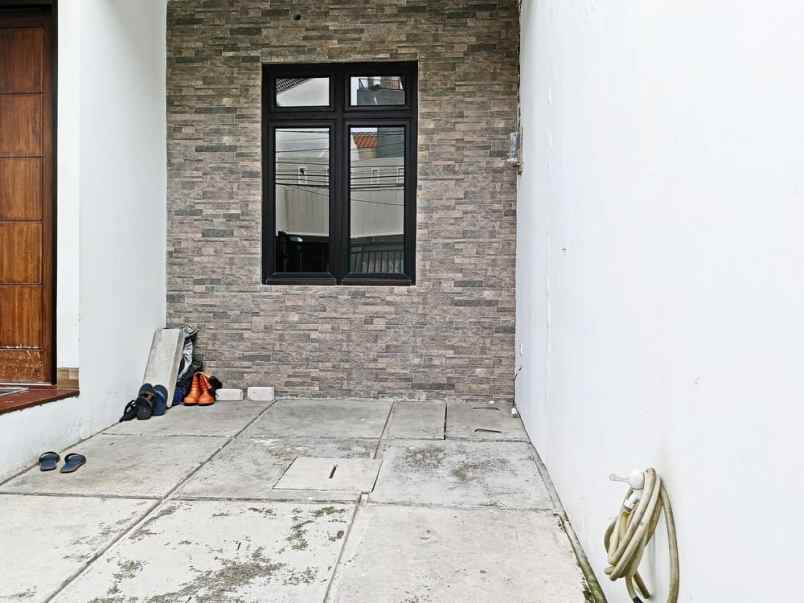 dijual rumah rawamangun jakarta timur