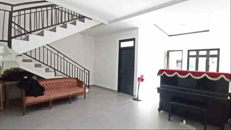 dijual rumah rawamangun jakarta timur