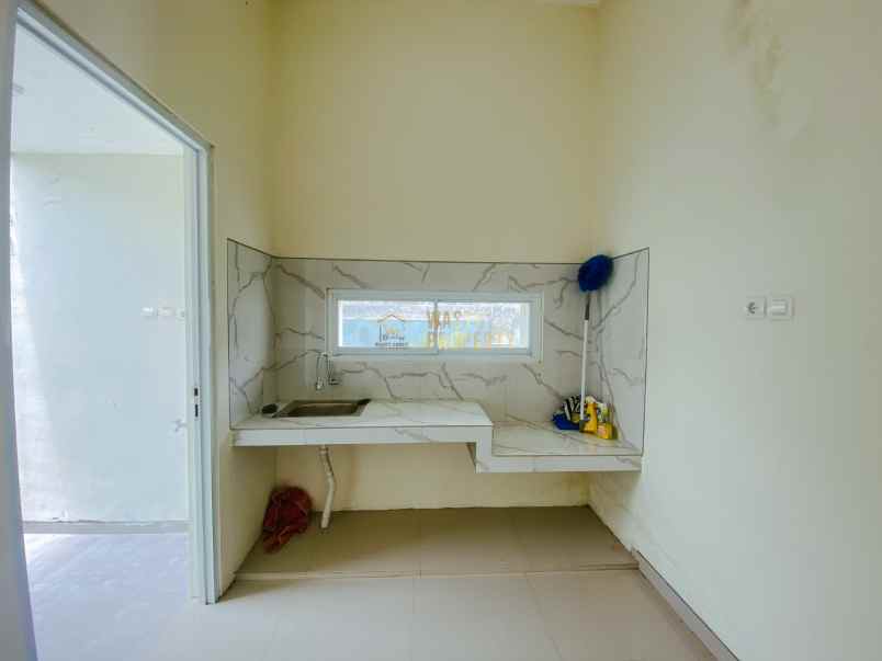 dijual rumah sembego