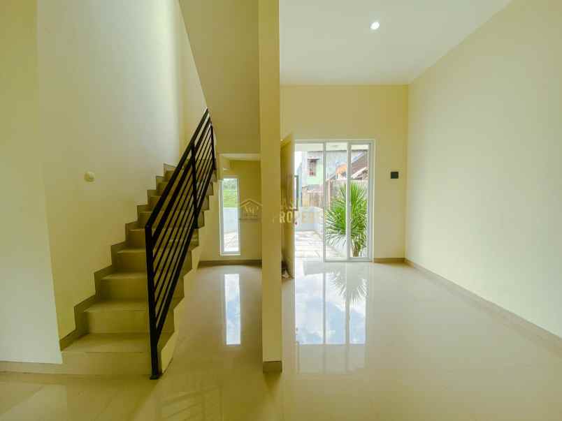 dijual rumah sembego