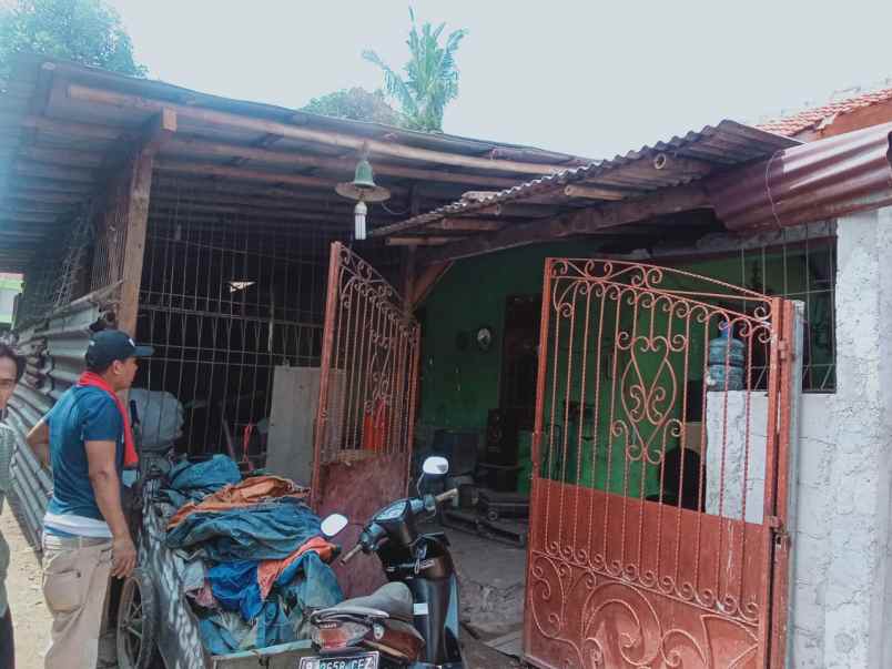 Rumah Kampung Di Sepatan Timur Tangerang Akses Dekat Ke Bandara