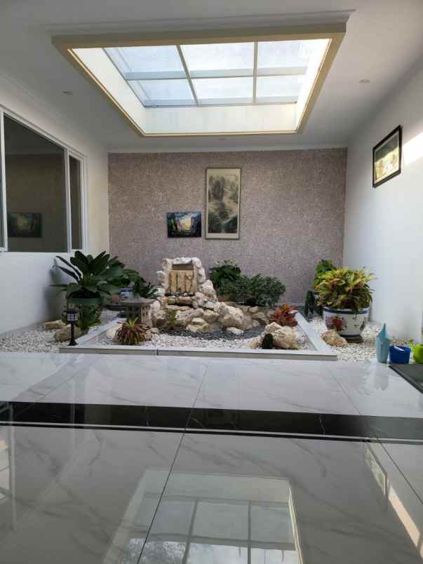 dijual rumah sersan bajuri