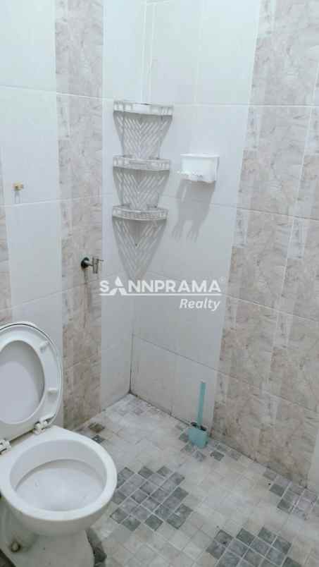 dijual rumah siap huni 2 lantai di cluster sawangan