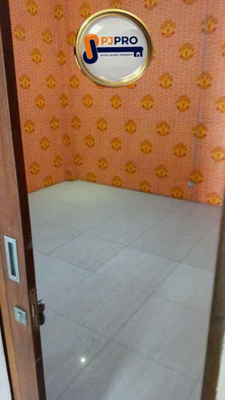 dijual rumah siap huni di perumahan dutabumi bekasi