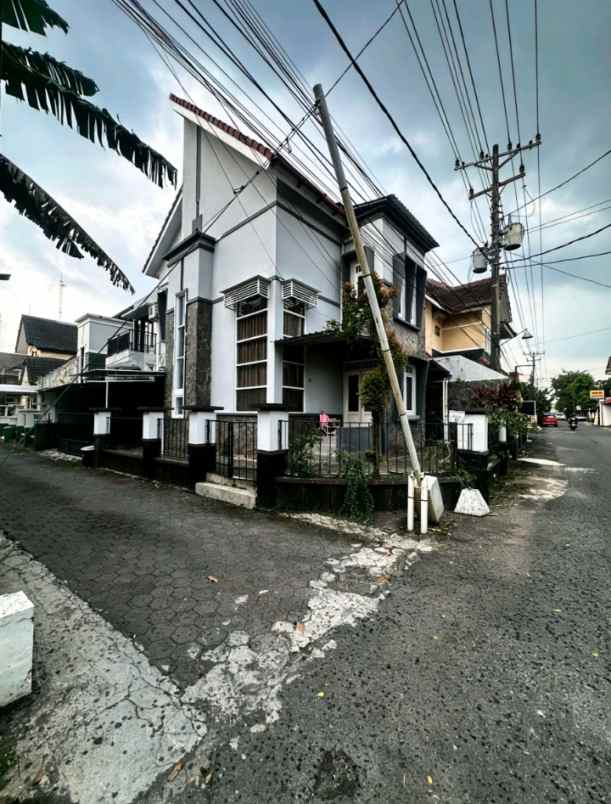 dijual rumah sinduadi mlati sleman
