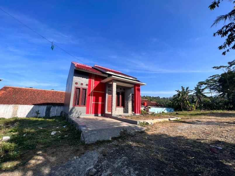 dijual rumah strategis pusat kota sruweng kebumen
