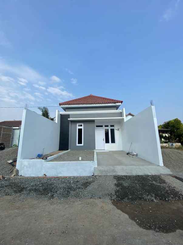 dijual rumah strategis pusat kota sruweng kebumen
