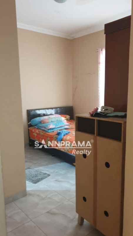 dijual rumah sukamaju depok