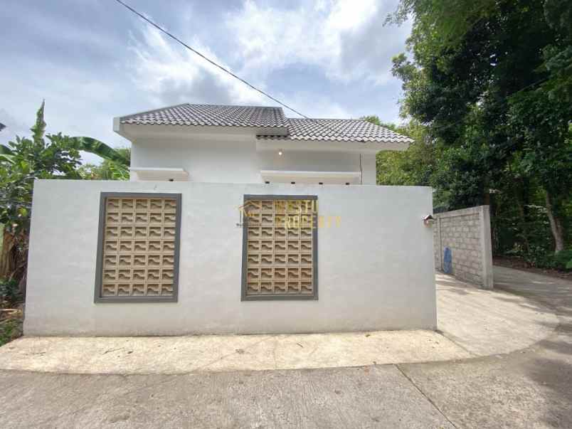 dijual rumah sumberharjo