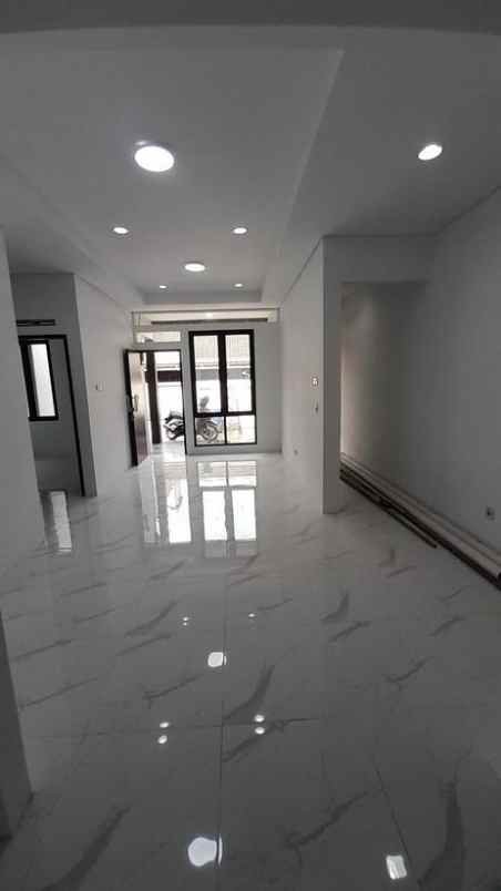 dijual rumah taman cibaduyut indah bandung