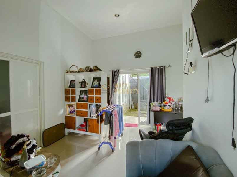 dijual rumah tamanmartani kalasan