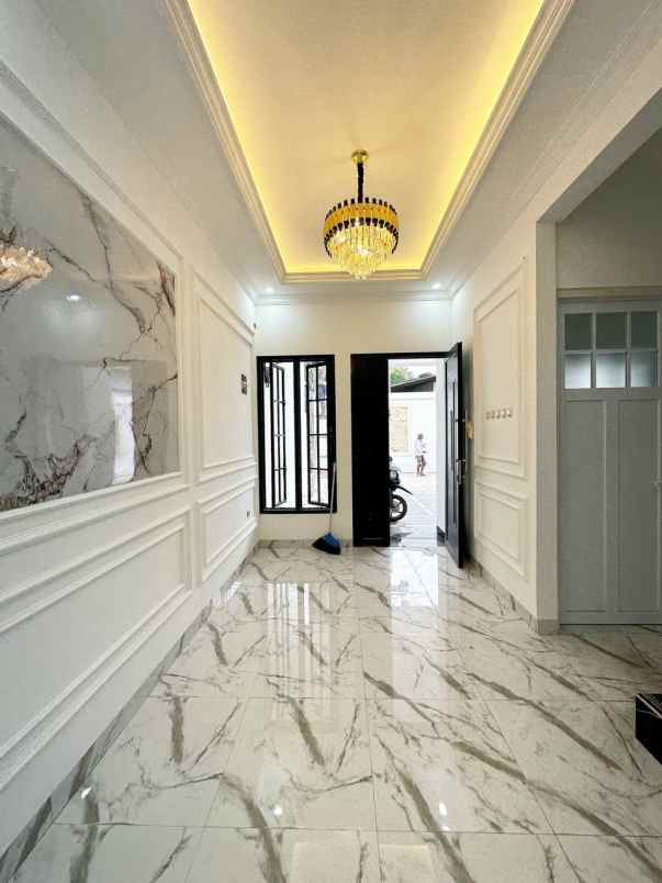 dijual rumah tanah baru beji