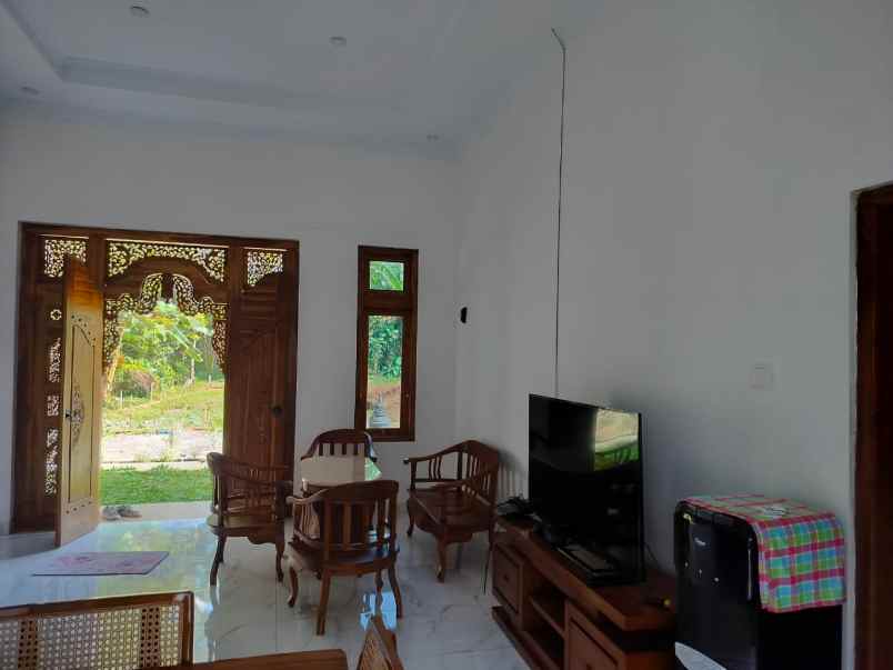 dijual rumah tegalaru kec borobudur kab