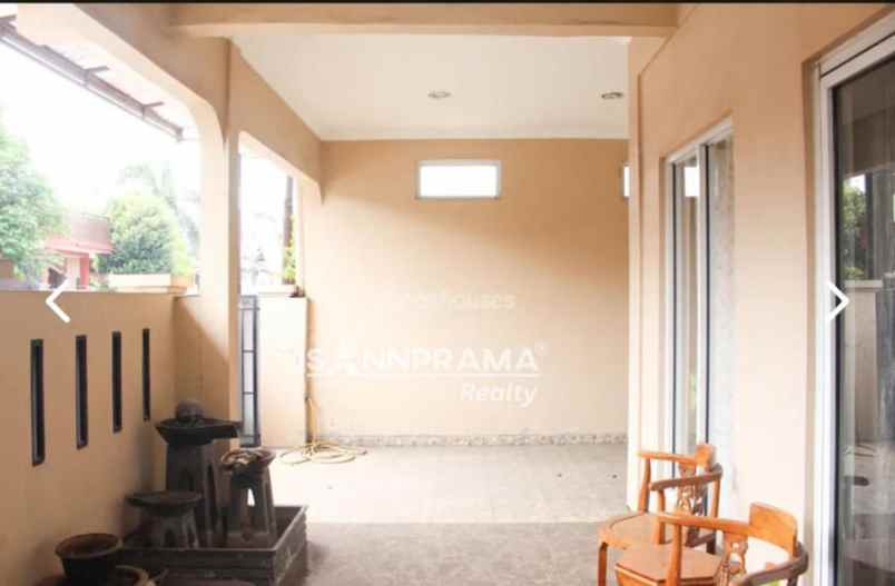 dijual rumah vila pertiwi