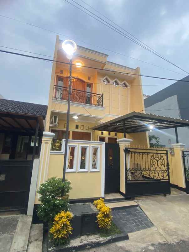 dijual rumah villa mas garden