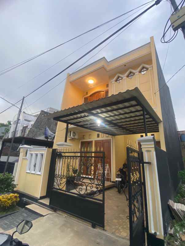 dijual rumah villa mas garden