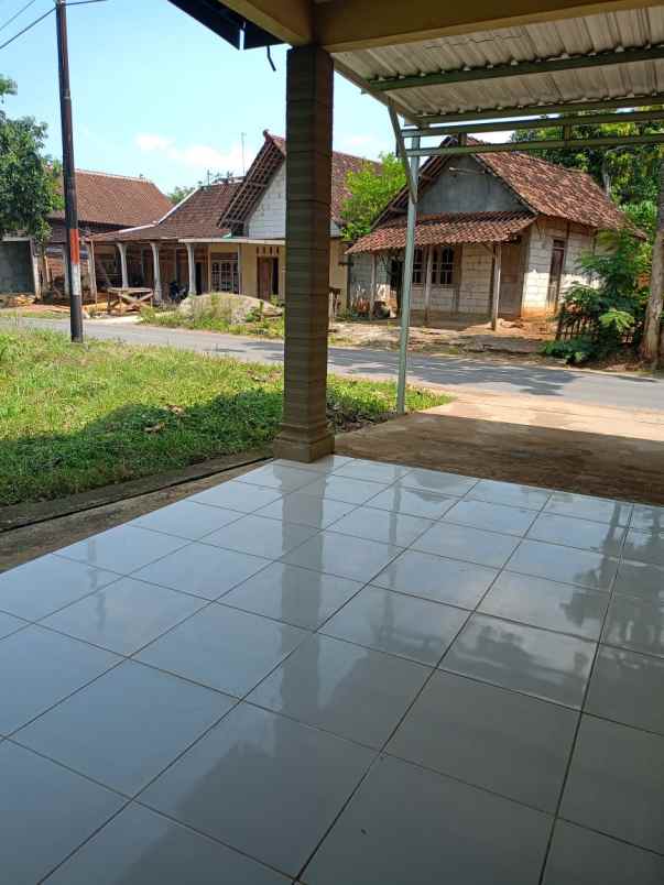 dijual tanah dijual gedung bekas