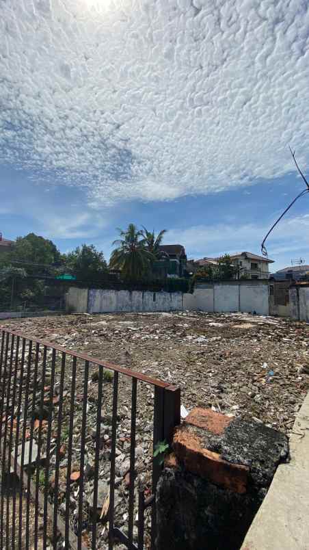 dijual tanah kreo selatan larangan