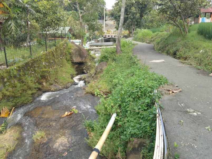 dijual tanah pinggir jalan view gunung