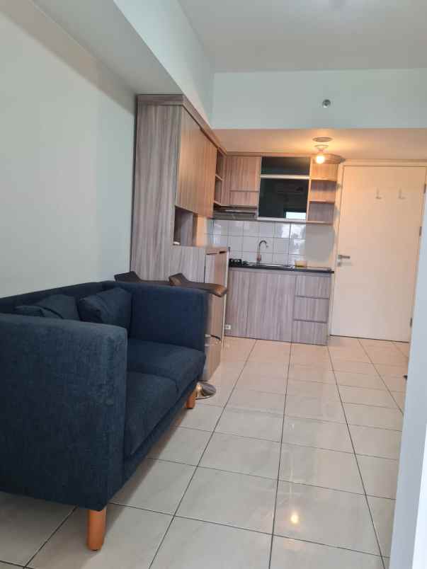 disewa apartemen the springlake summarecon bekasi