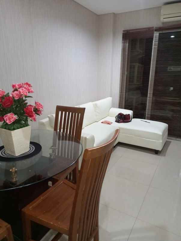 disewakan apartemen thamrin residence