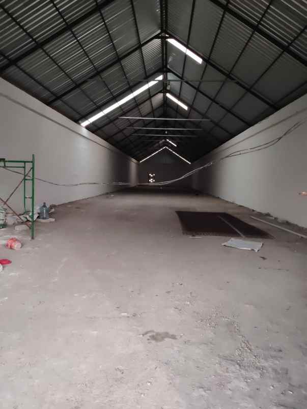 disewakan gudang di ngawi