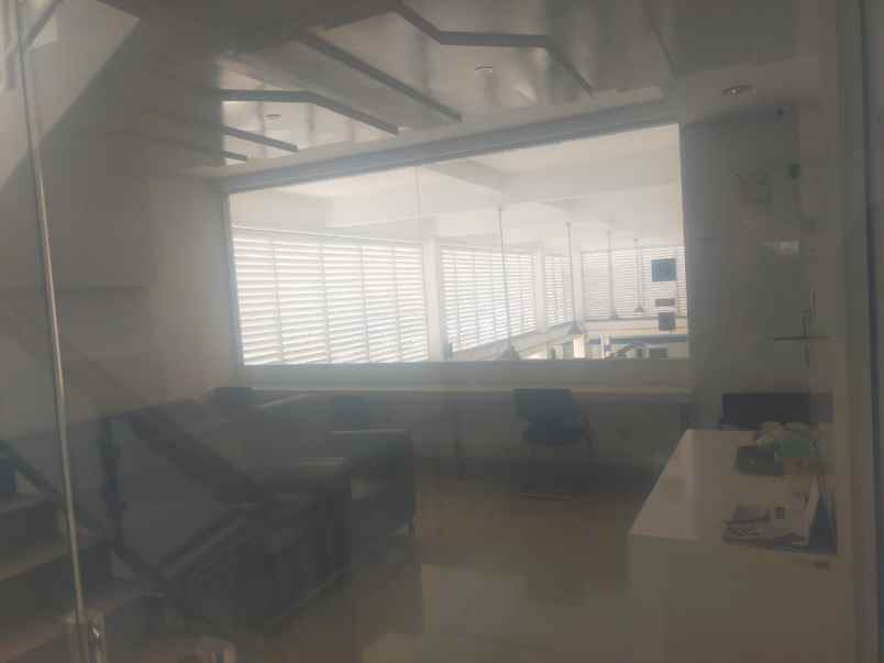 disewakan ruko gudang kantor jalan raya menganti raya