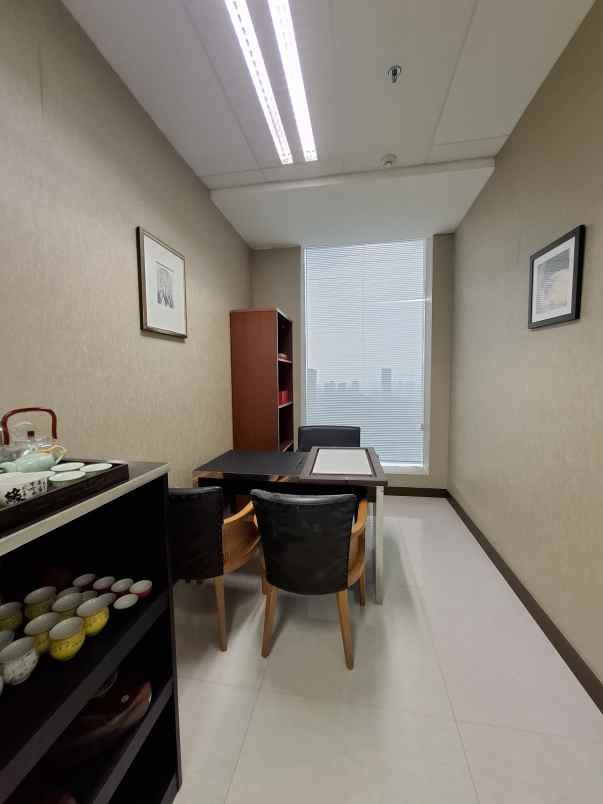 disewakan ruko gudang kantor jl jenderal sudirman no 86