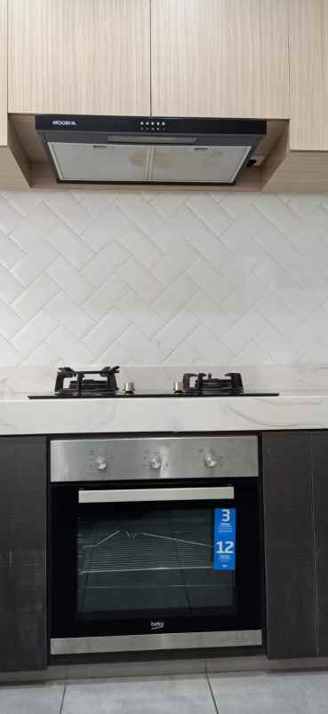 disewakan rumah bagus di acacia summarecon bekasi