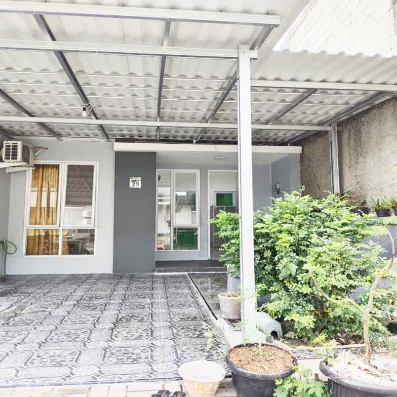 disewakan rumah imperial green kel sepatan