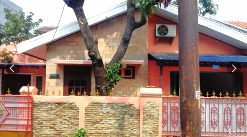 disewakan rumah jl madrasah aziyadah