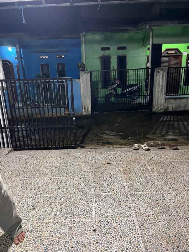 disewakan rumah jl masjid al abror kp