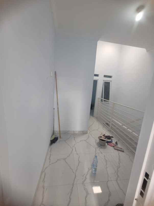 disewakan rumah jl melati kelapa dua wetan