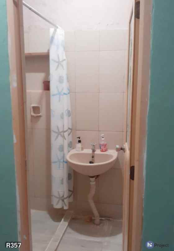 disewakan rumah meninting batu layar