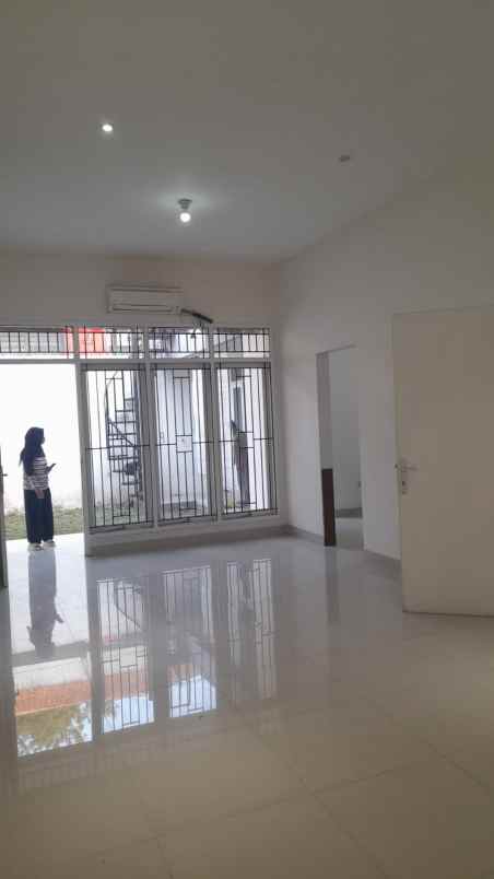 disewakan rumah sukaluyu
