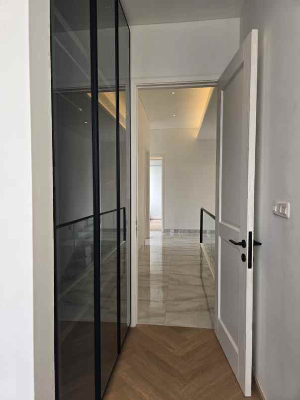 jual rumah baru casa varya kalideres jak bar