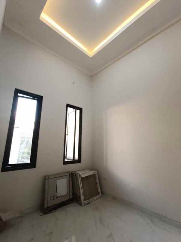 mulyosari cuma 1 2 m an rumah baru lingkungan nyaman