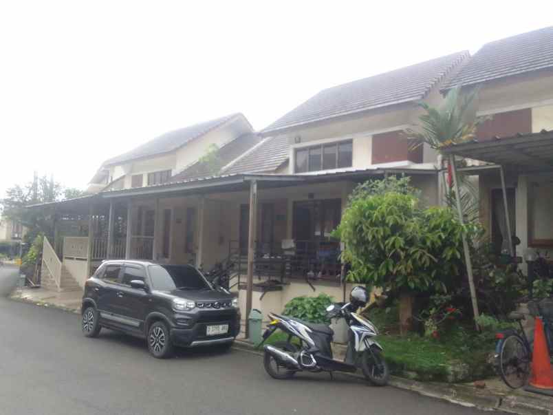murah dijual siap huni di komplek elit awani residence