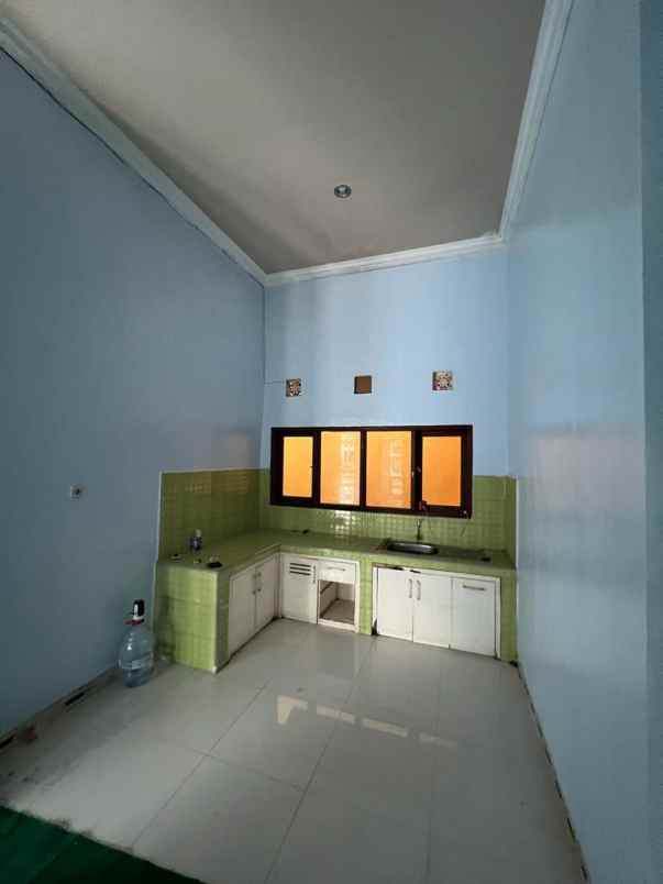 over kredit rumah di tengah kota cilegon