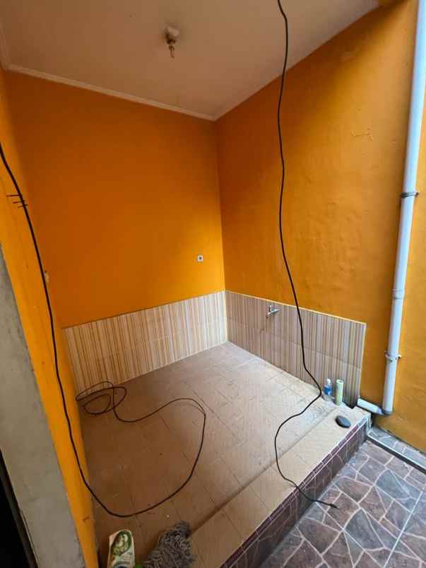 over kredit rumah di tengah kota cilegon