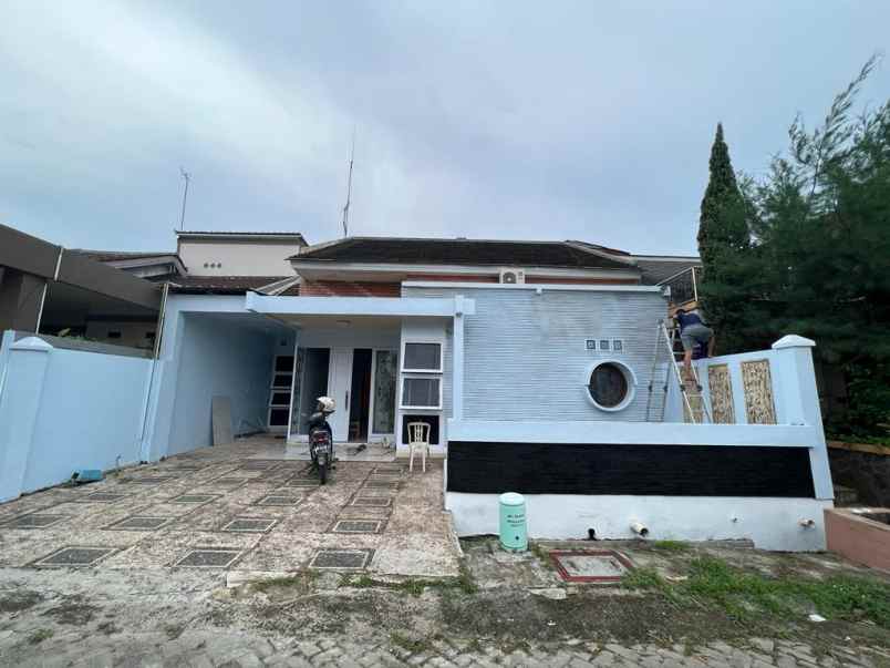 over kredit rumah di tengah kota cilegon